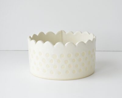 Scalloped Garden Basket - Satin White - Dots
