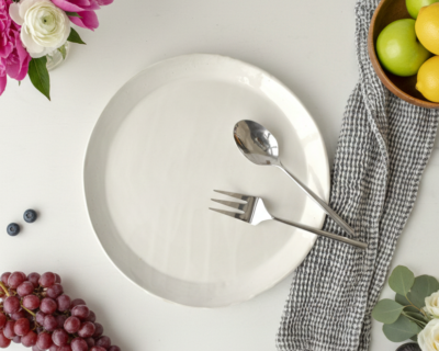 Round Platter- Large - Gloss White - Drip